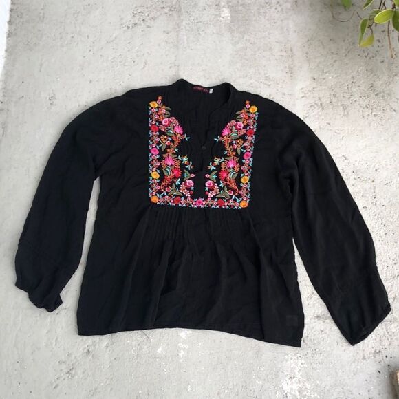 Johnny Was Tops - Johnny Was embroidered top